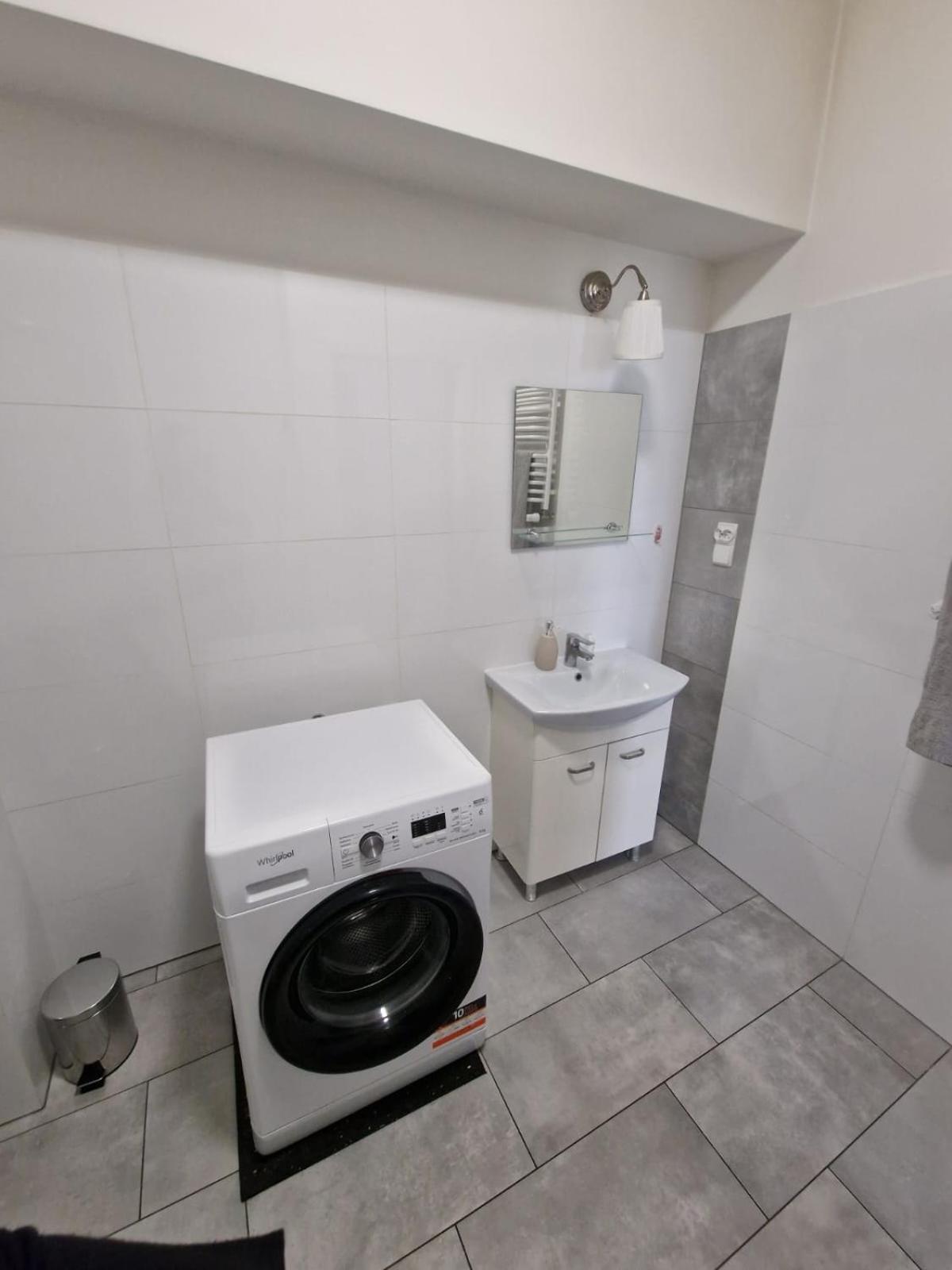Apartament w Koninie przy ul. Wiosny Ludów Konin (Greater Poland) Exterior foto